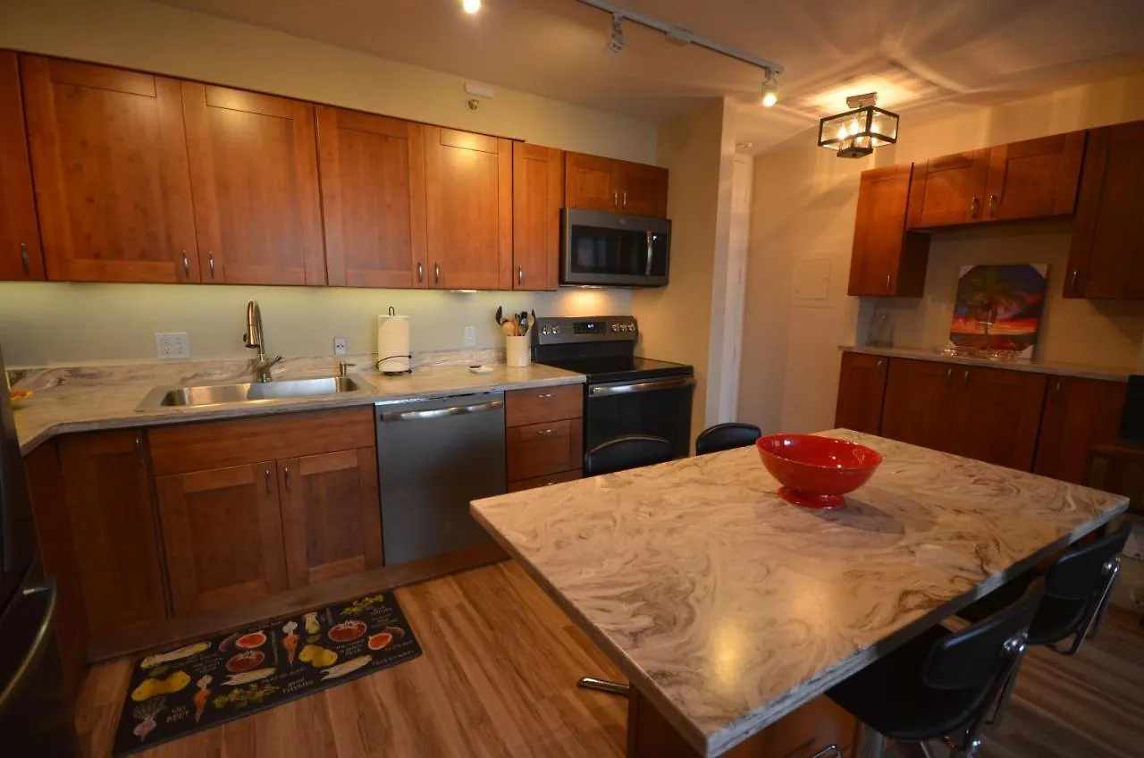 Waikiki Banyan 912 Your Luxurious Escape To Paradise Honolulu Apartment